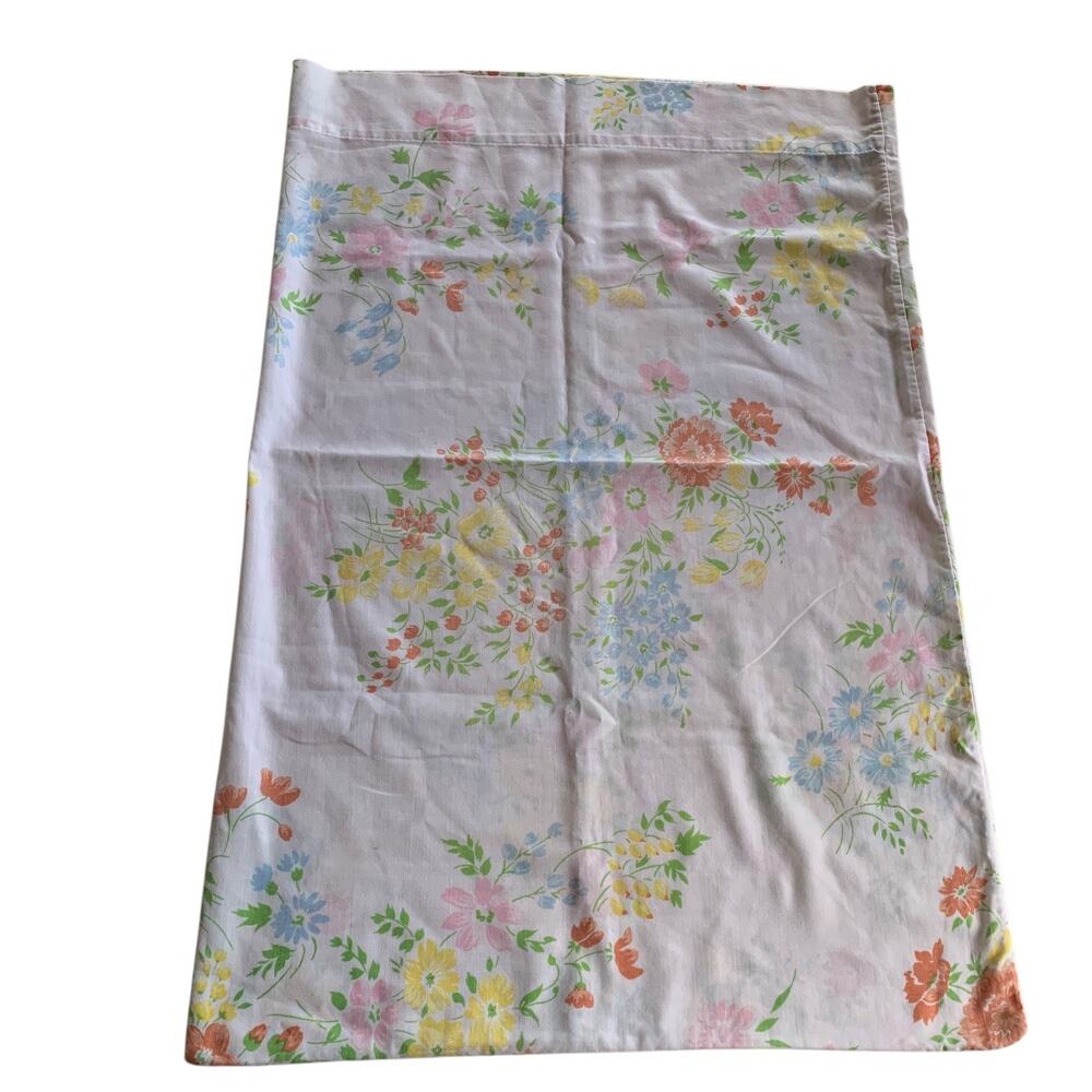 Vintage Cannon Monticello Floral Standard Pillow Case White Orange Yellow Retro